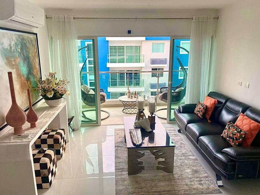 Spectacular Penthouse With Private Jacuzzi Terrace Apartment Santiago De Los Caballeros Exterior photo